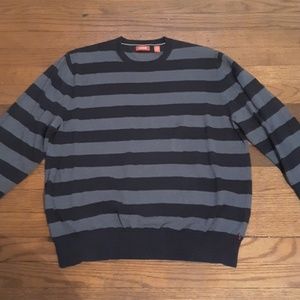 VINTAGE IZOD Striped sweater.